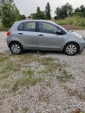 Toyota Yaris 1.3, снимка 7