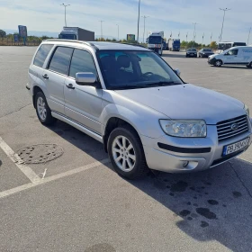 Subaru Forester, снимка 1