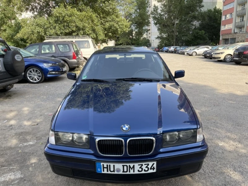 BMW 316 316i Compact УНИКАТ! 1 СОБСТВЕНИК! СЕРВИЗНА КНИЖКА, снимка 9 - Автомобили и джипове - 47917027