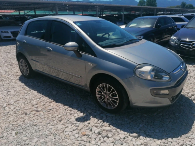 Fiat Punto EVO, снимка 7 - Автомобили и джипове - 46245732