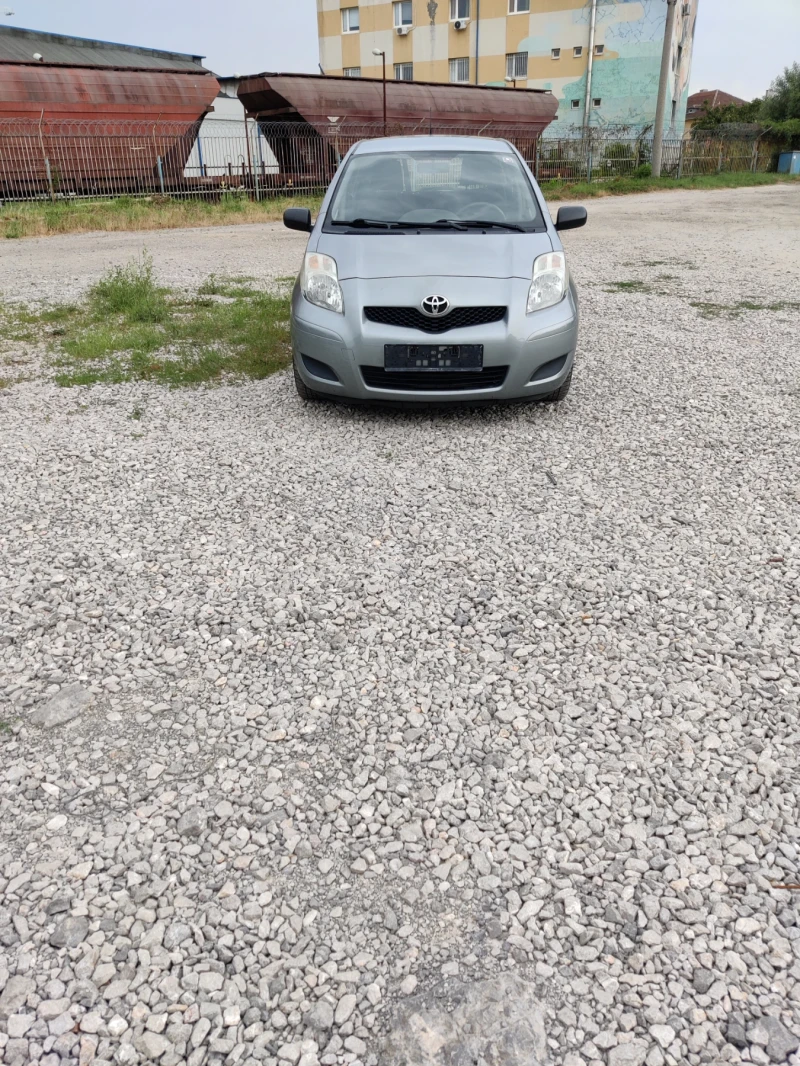 Toyota Yaris 1.3, снимка 1 - Автомобили и джипове - 47385215