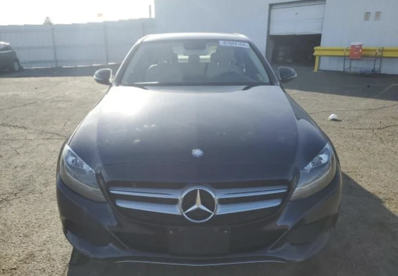 Mercedes-Benz C 300, снимка 3 - Автомобили и джипове - 48807774