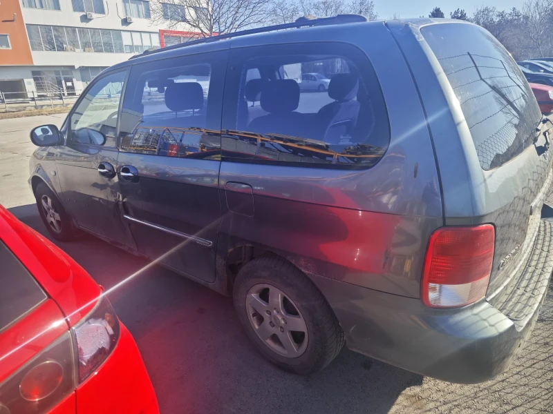 Kia Carnival, снимка 3 - Автомобили и джипове - 48848590