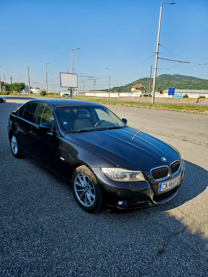 BMW 320, снимка 1 - Автомобили и джипове - 49008133