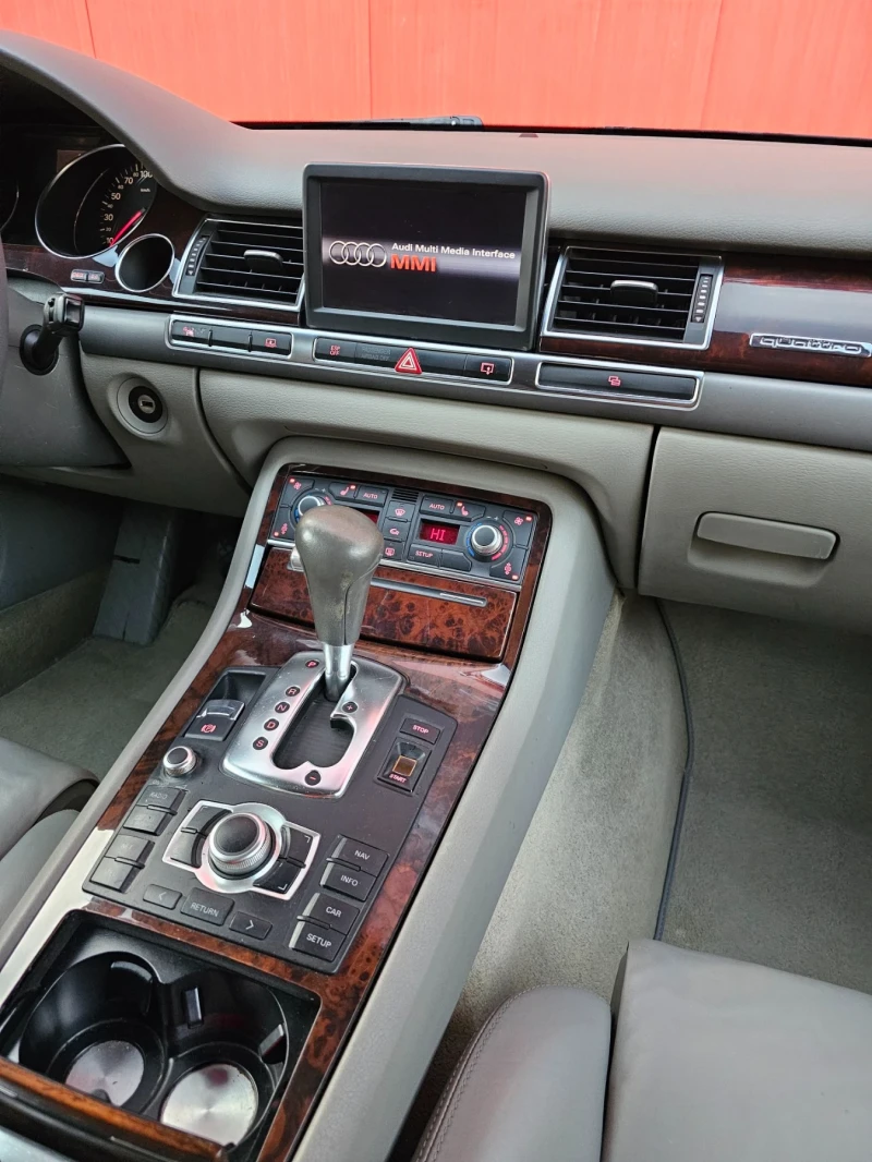 Audi A8 S8, снимка 4 - Автомобили и джипове - 49037583