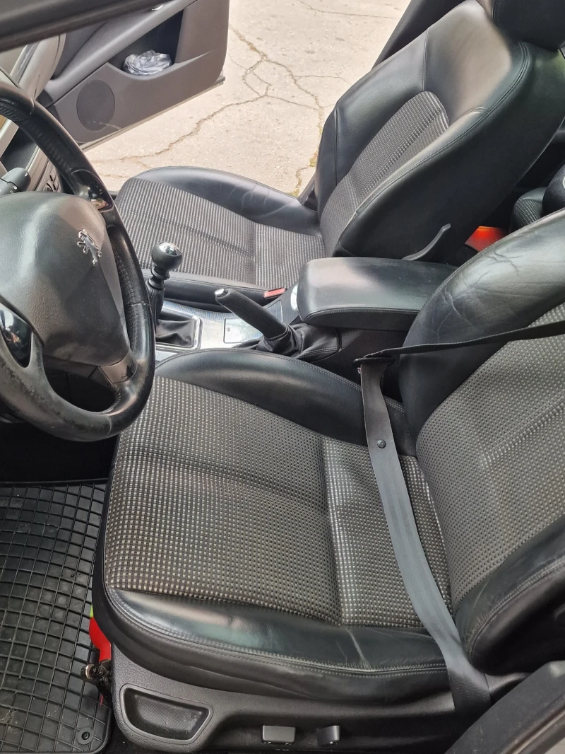Peugeot 407 2.0HDi, снимка 11 - Автомобили и джипове - 51896271