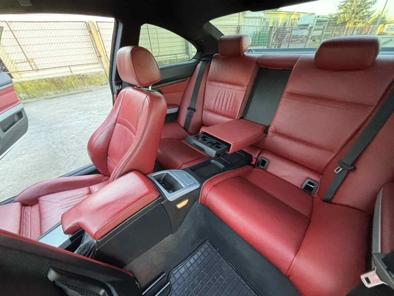 BMW 320 E92 , снимка 16 - Автомобили и джипове - 52974516