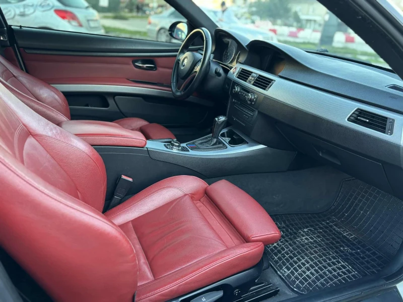 BMW 320 E92 , снимка 13 - Автомобили и джипове - 52974516