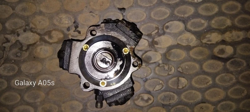 Mercedes-Benz E 220, снимка 2 - Автомобили и джипове - 52593595