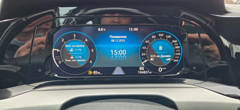 VW Golf 2.0TDI LED DIGITAL, снимка 12 - Автомобили и джипове - 52702452