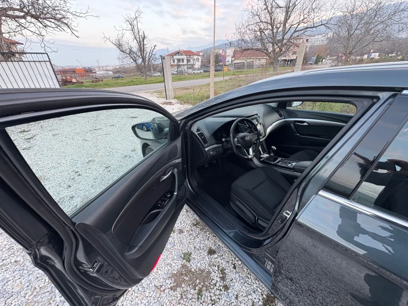 Hyundai I40 1.6 i 135ps, снимка 13 - Автомобили и джипове - 52867520