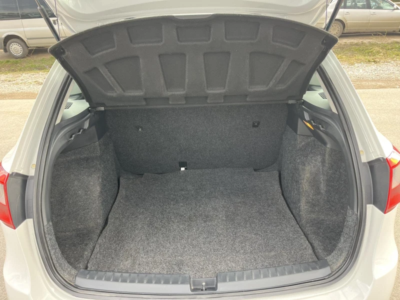 Seat Ibiza 1.2TDI 75кс EURO 5B 131 000км КЛИМАТИК , снимка 14 - Автомобили и джипове - 52967453