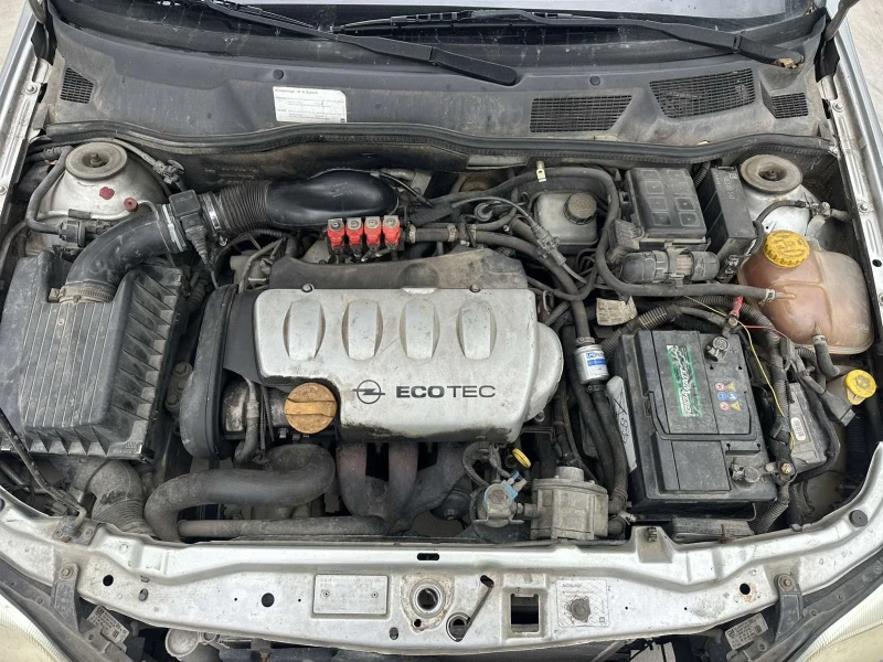 Opel Astra 1.8//115ks, снимка 14 - Автомобили и джипове - 53108235