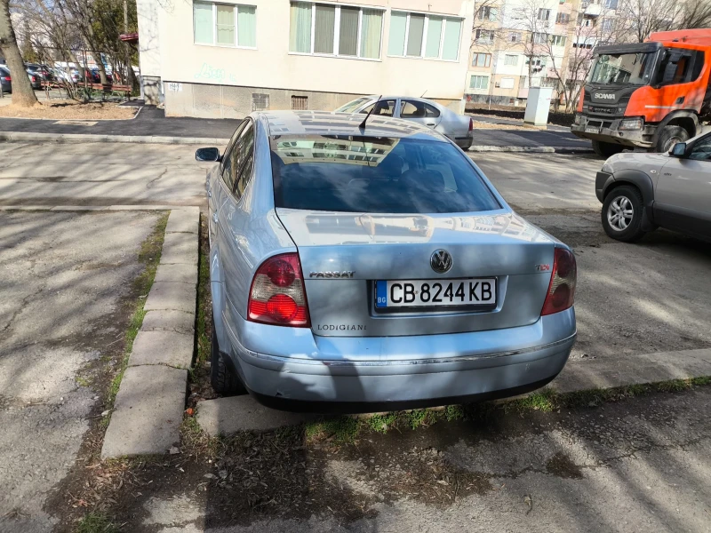 VW Passat 1.9 TDI 131к.с., снимка 5 - Автомобили и джипове - 53574574