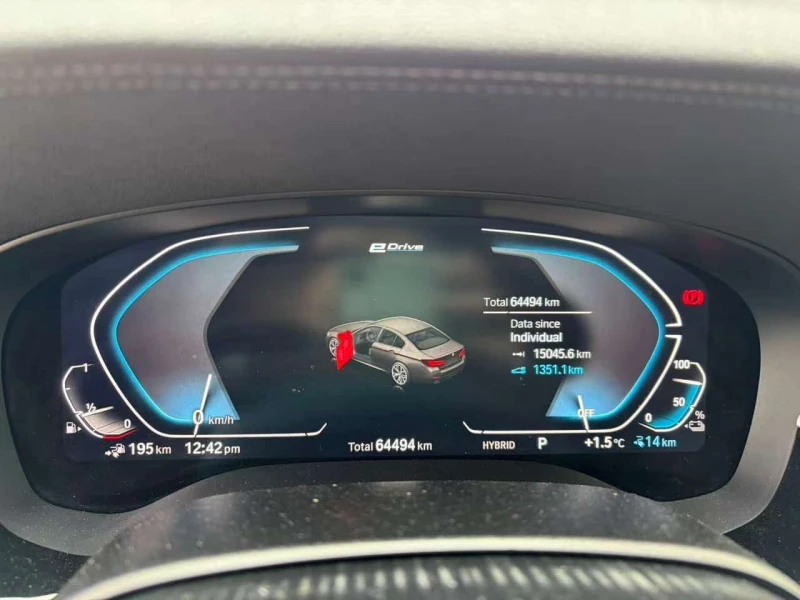 BMW 530E xDrive  CARFAX, снимка 8 - Автомобили и джипове - 53600319