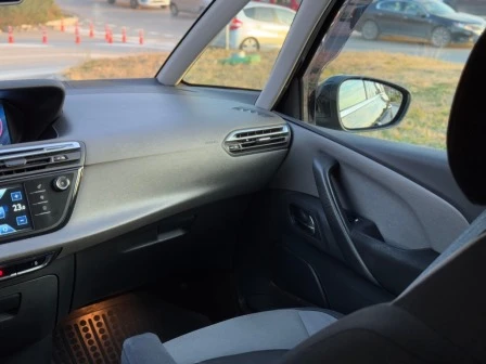 Citroen C4 Picasso  - изображение 8