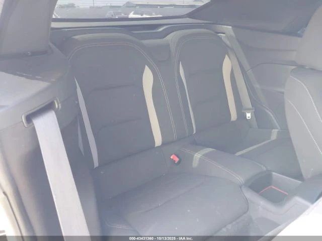 Chevrolet Camaro 1LT - изображение 10