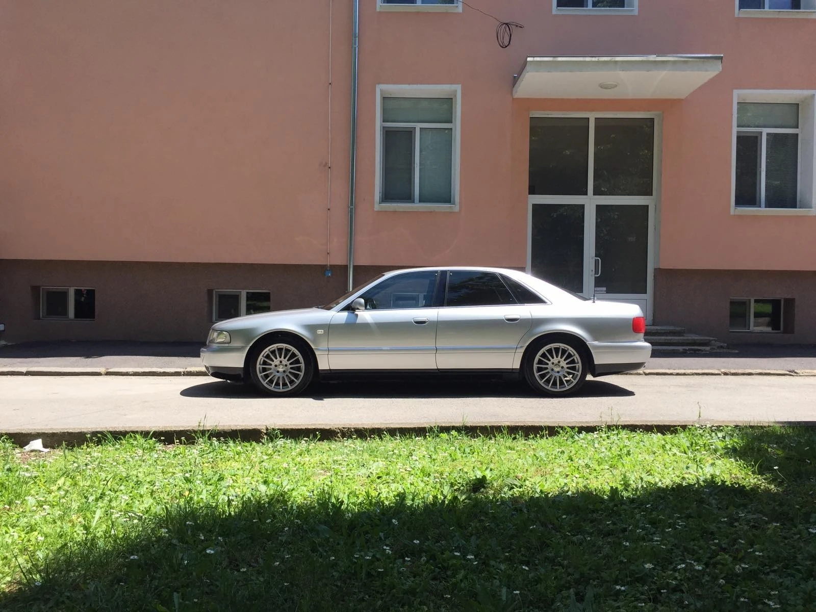 Audi S8 | Mobile.bg — изображение 1