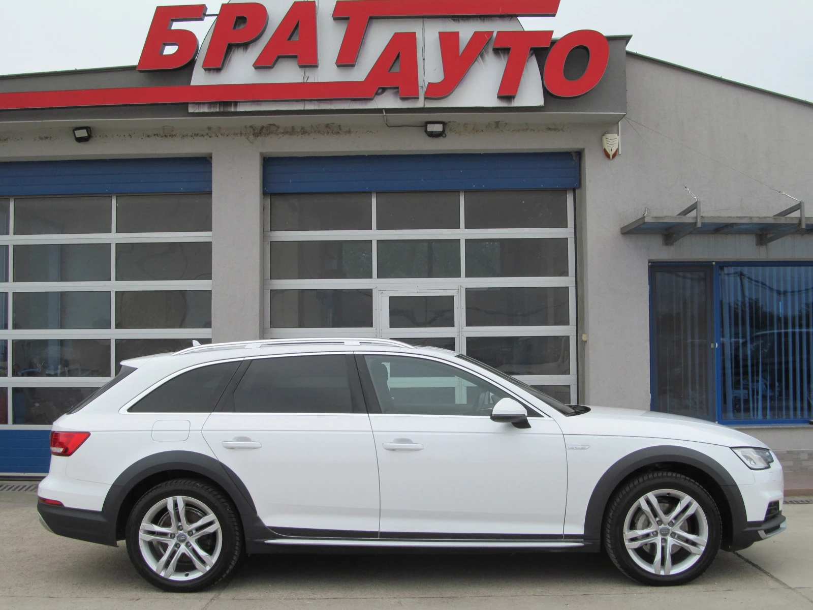 Audi A4 Allroad 3.0TDI/AUTOMATIC/QUATTRO - изображение 5