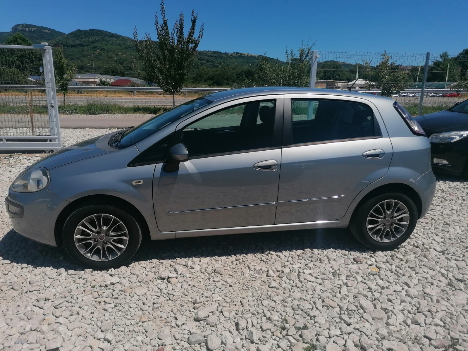 Fiat Punto EVO - изображение 2