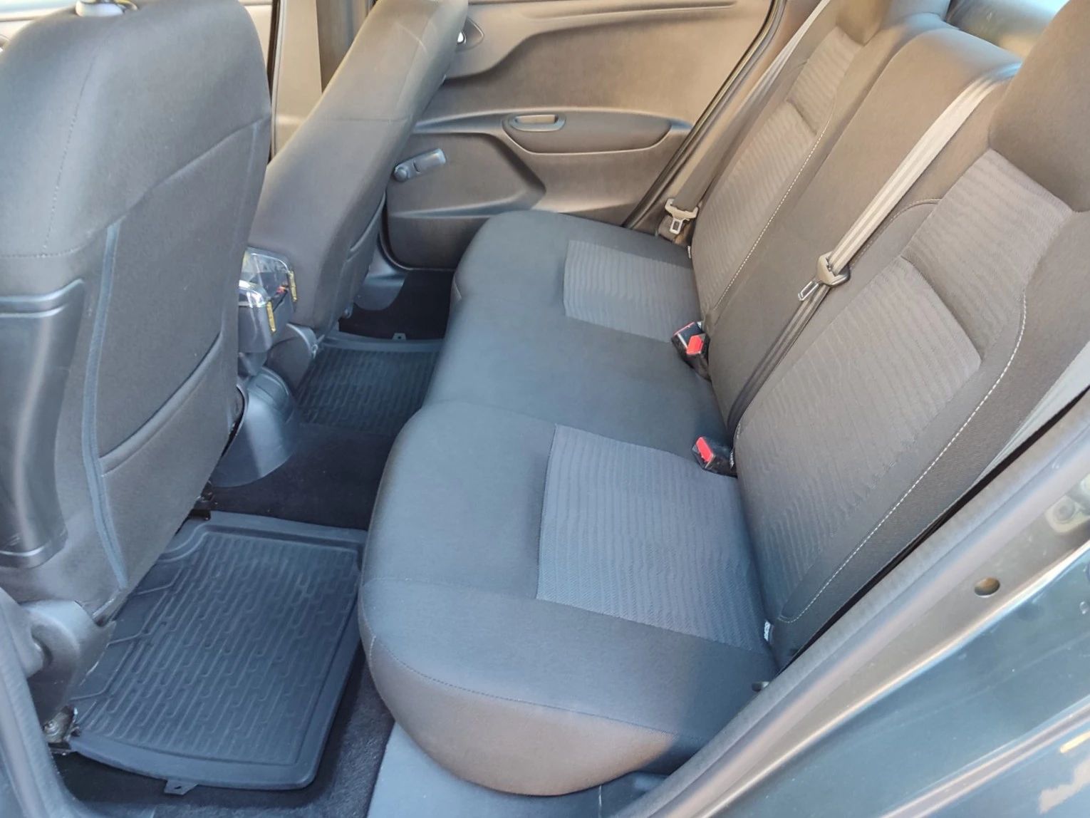 Peugeot 301 1.2 i VTi 82 (EB2F) | Mobile.bg   12