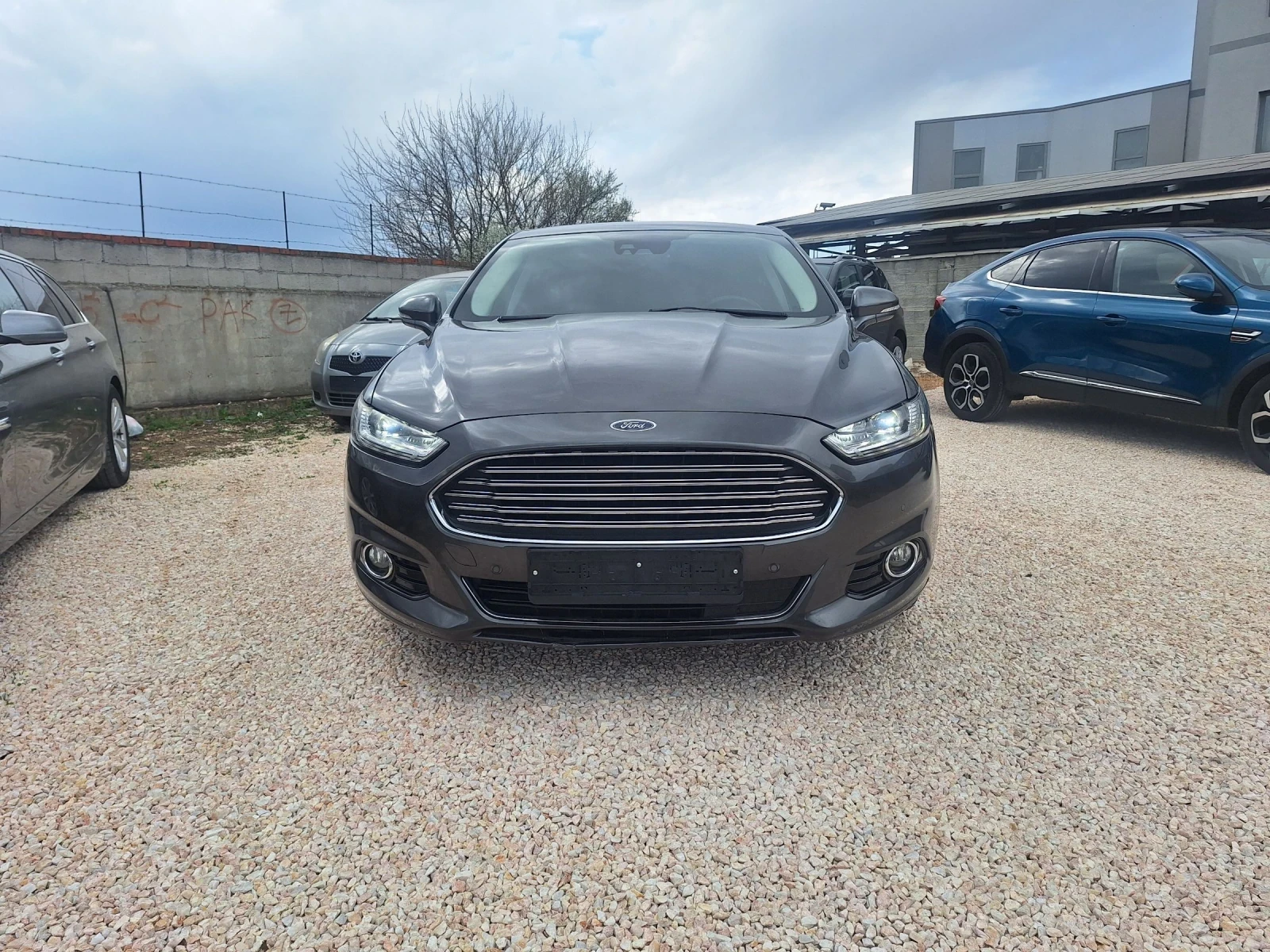 Ford Mondeo 2.0d* Автомат/Нави/Камера/Кейлес/Лед/Титаниум-Топ  - изображение 2