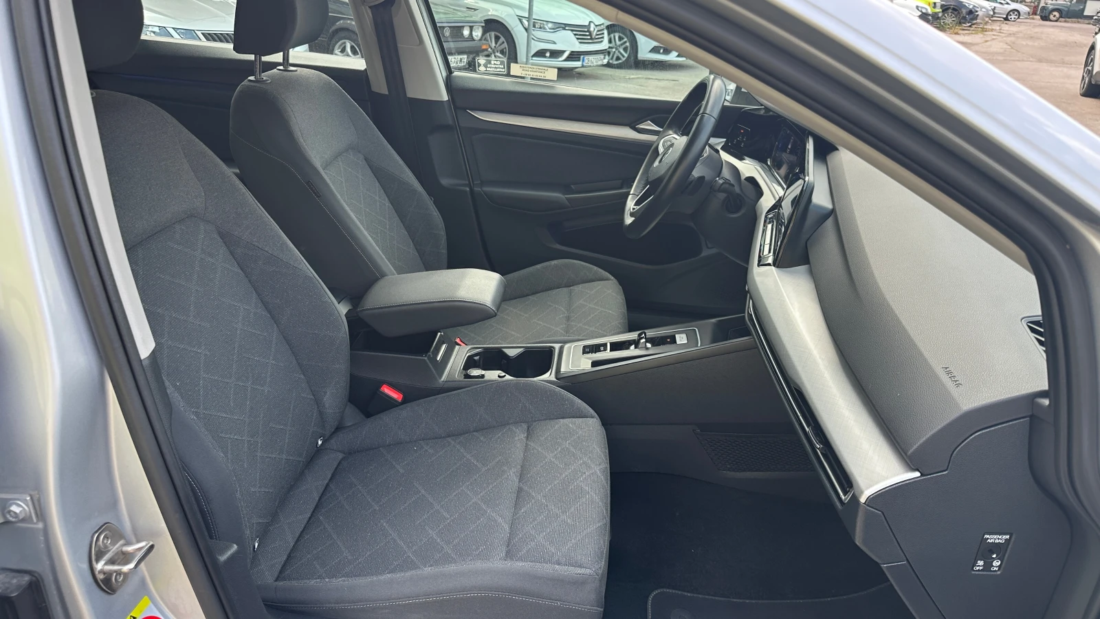VW Golf 2.0 TDI / DSG | Mobile.bg — изображение 11