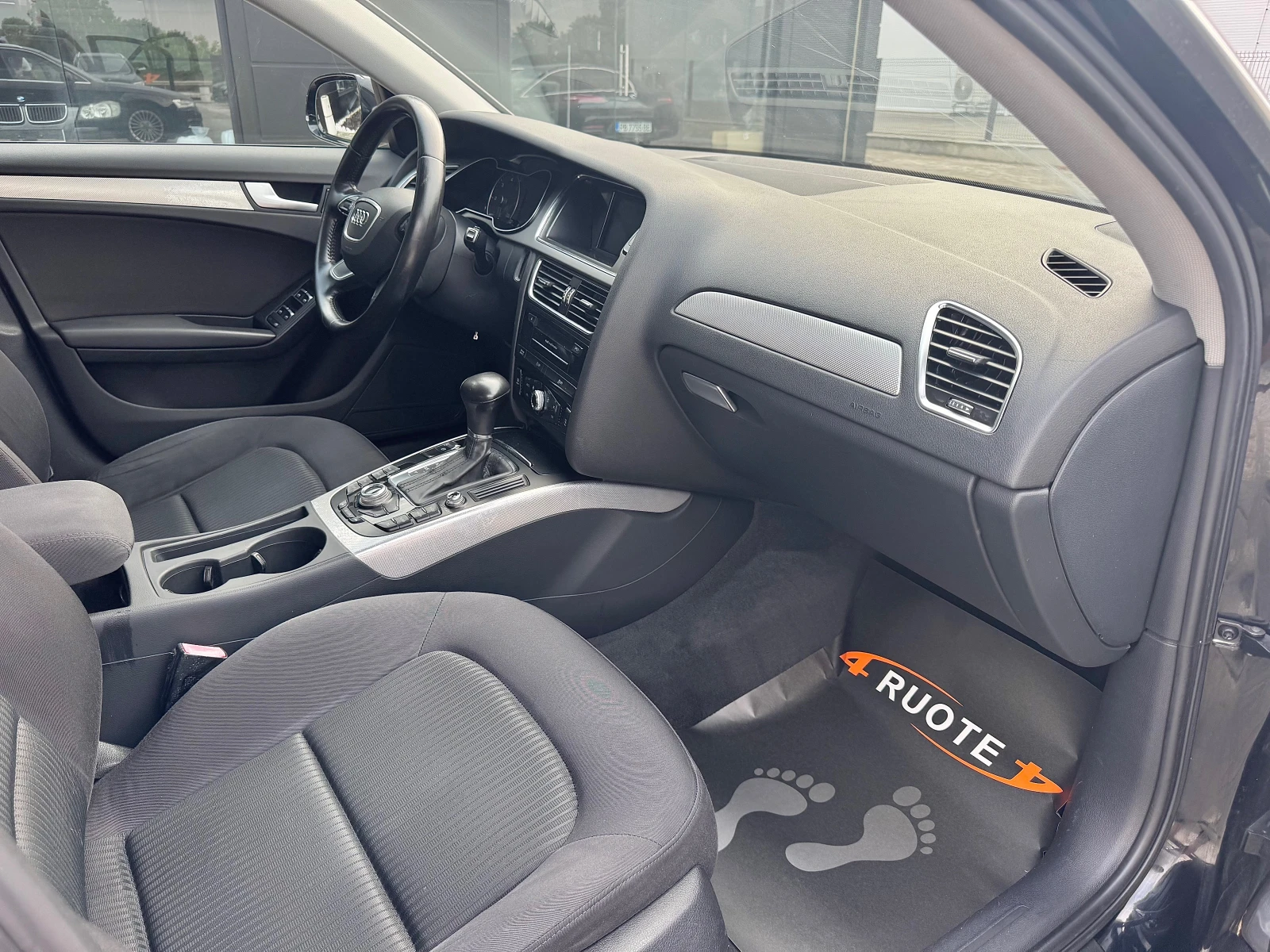 Audi A4 2.0TDi  - изображение 10