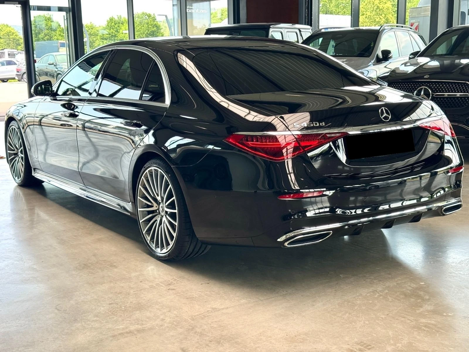 Mercedes-Benz S 450 d/AMG/LONG/4-MATIC/EXCLUSIV/BURM/HEAD UP/360/PANO/ - изображение 4