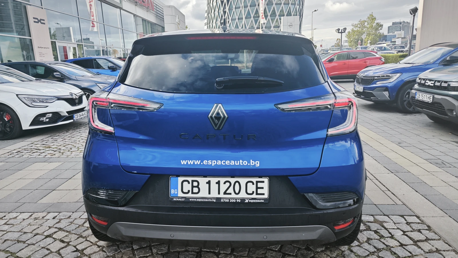 Renault Captur esprit Alpine TCe 160 EDC - изображение 7