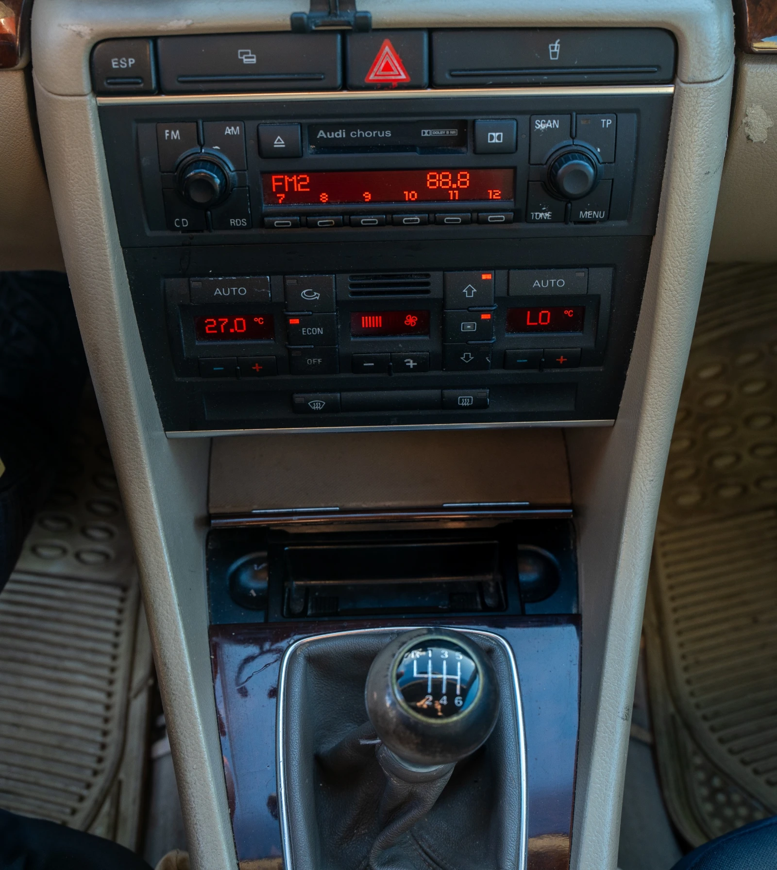 Audi A4 2.5 TDI quattro | Mobile.bg � ����������� 13