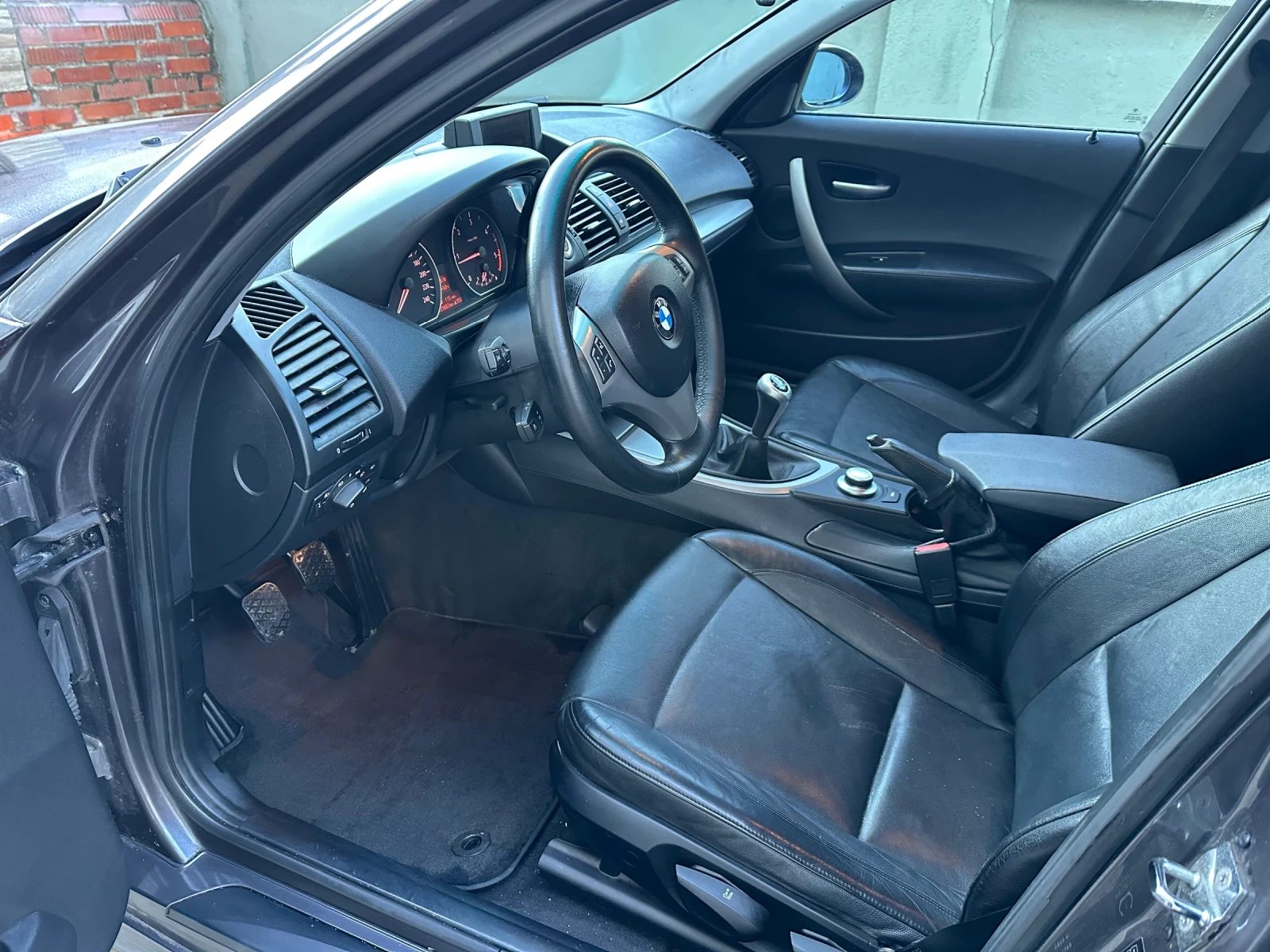 BMW 120 163кс Навигация подгрев - изображение 8