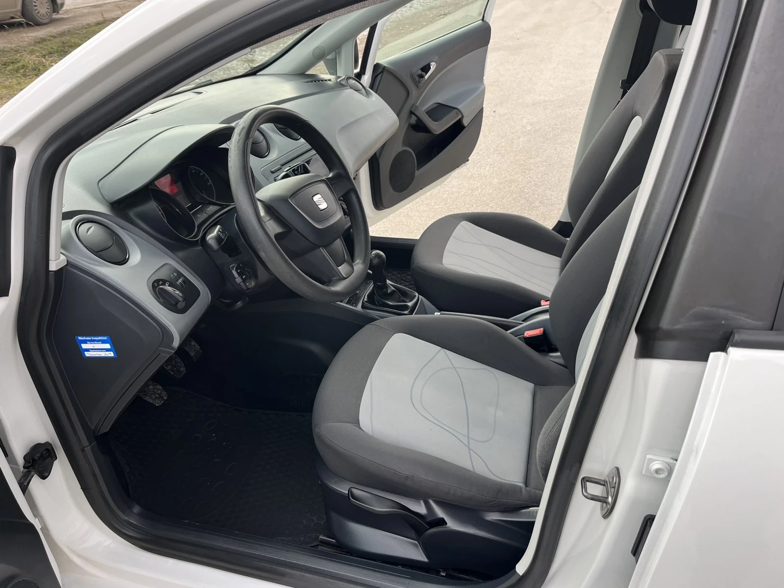 Seat Ibiza 1.2TDI 75�� EURO 5B 131 000�� ��������  | Mobile.bg � ����������� 8