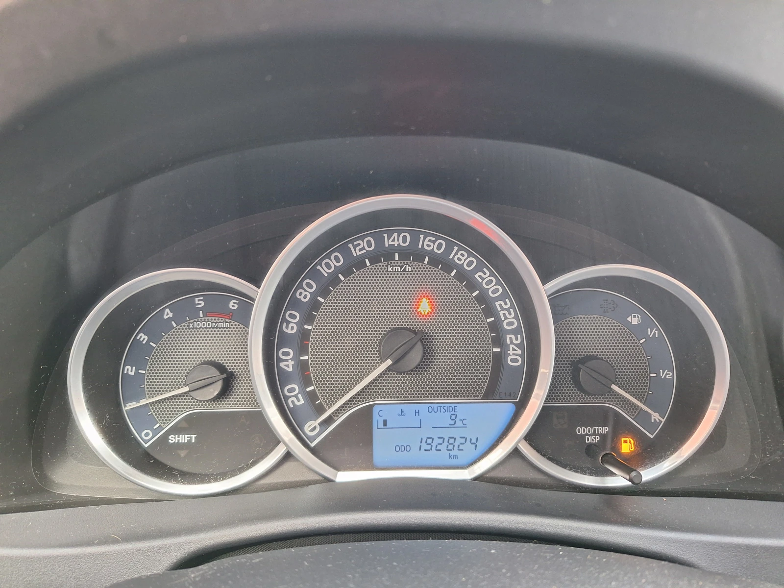 Toyota Auris 2.0 D-4D Touring Sports! | Mobile.bg � ����������� 7