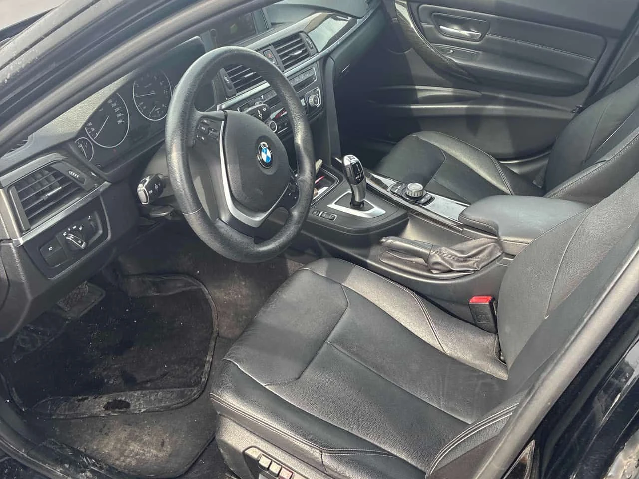 BMW 320 * 320i xDrive * CARFAX * ЦЕНА ДО БГ, снимка 10 - Автомобили и джипове - 53846855