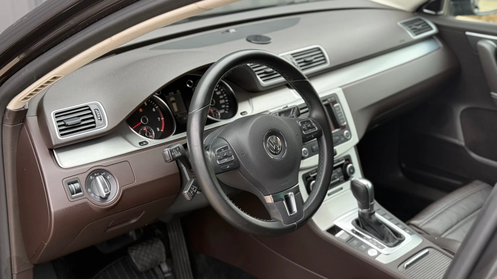VW Passat HIGHLINE DSG DYNAUDIO �������� ������ �� �����  | Mobile.bg � ����������� 7