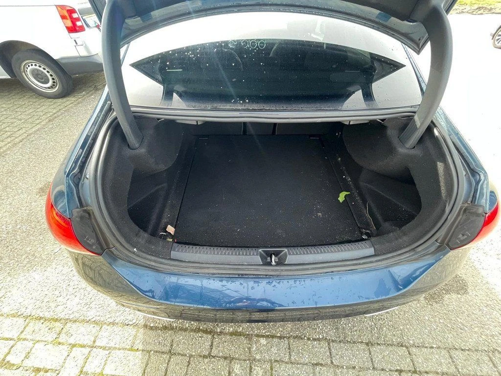 Mercedes-Benz A 180, снимка 10 - Автомобили и джипове - 53970829