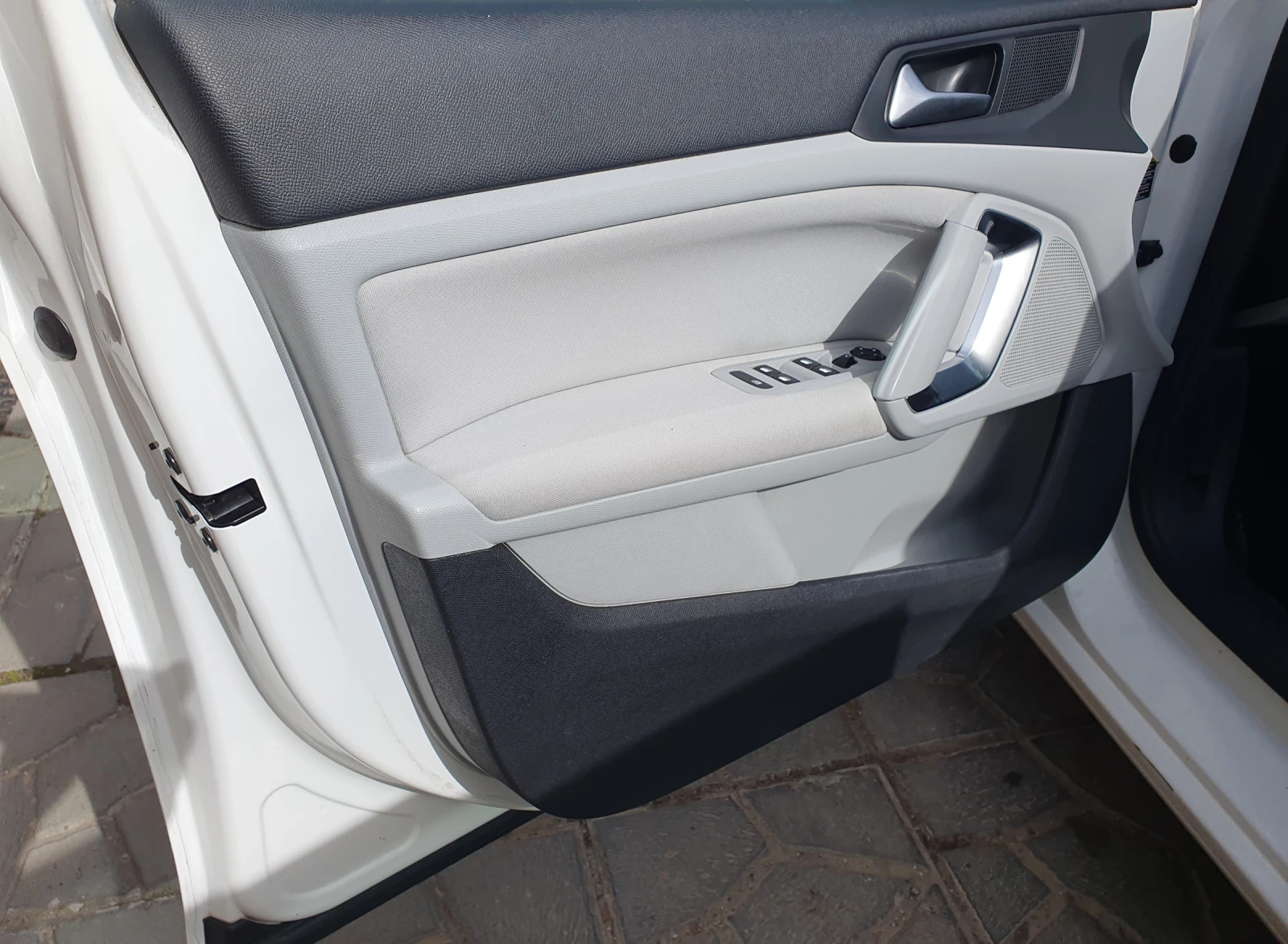 Peugeot 308 150hp  full led, снимка 13 - Автомобили и джипове - 54084172