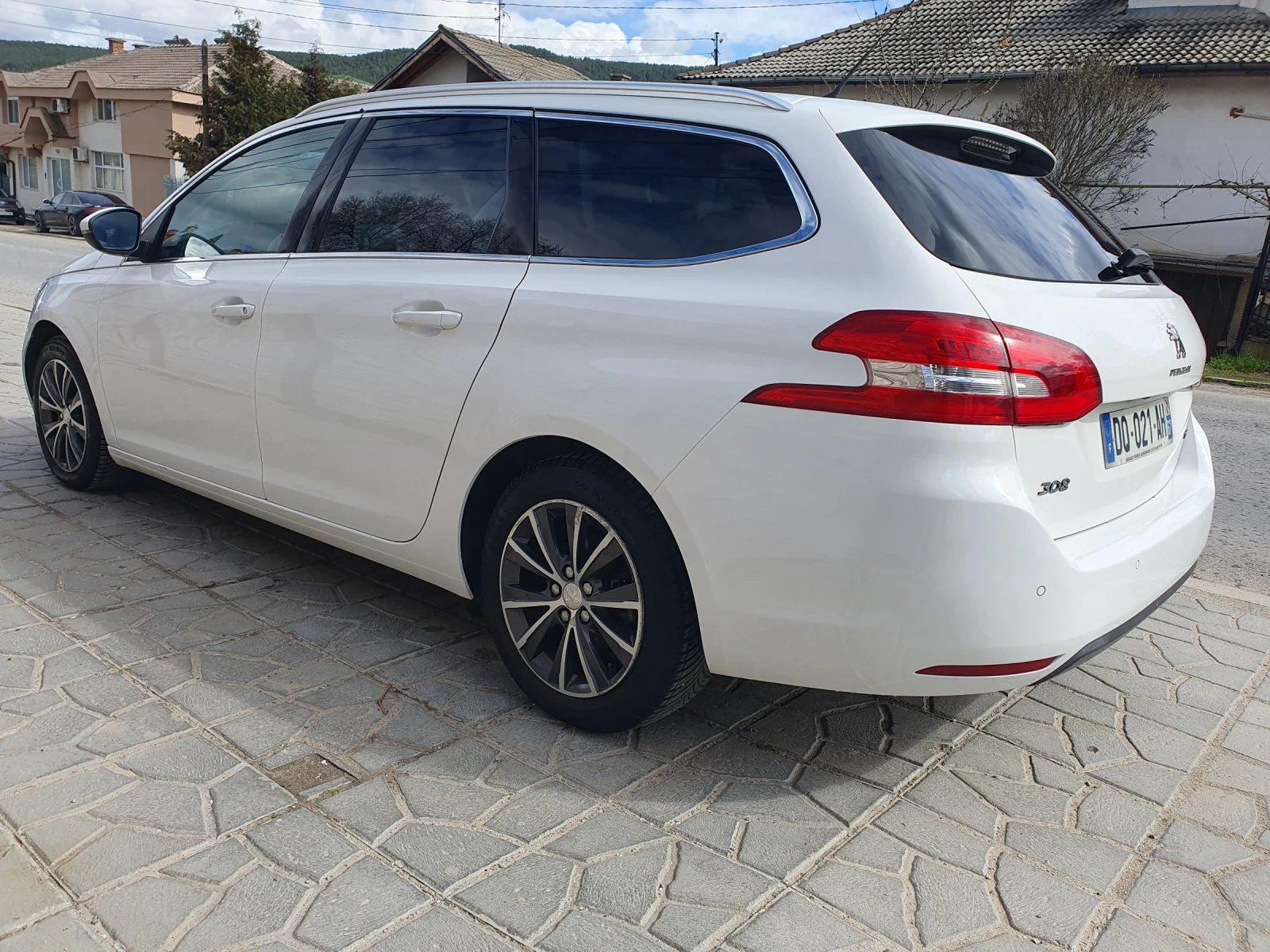 Peugeot 308 150hp  full led, снимка 5 - Автомобили и джипове - 54084172