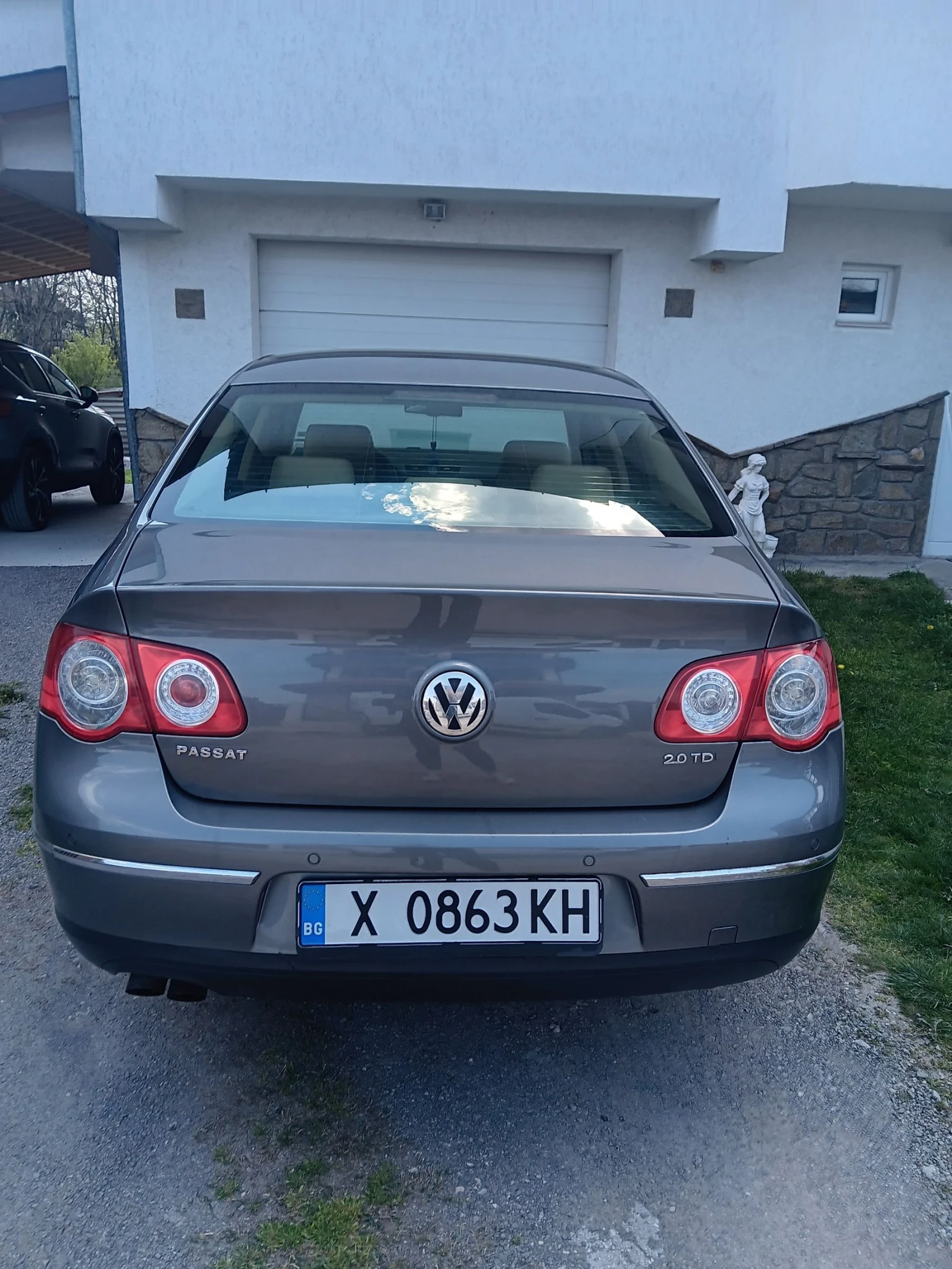 VW Passat, снимка 5 - Автомобили и джипове - 54327882