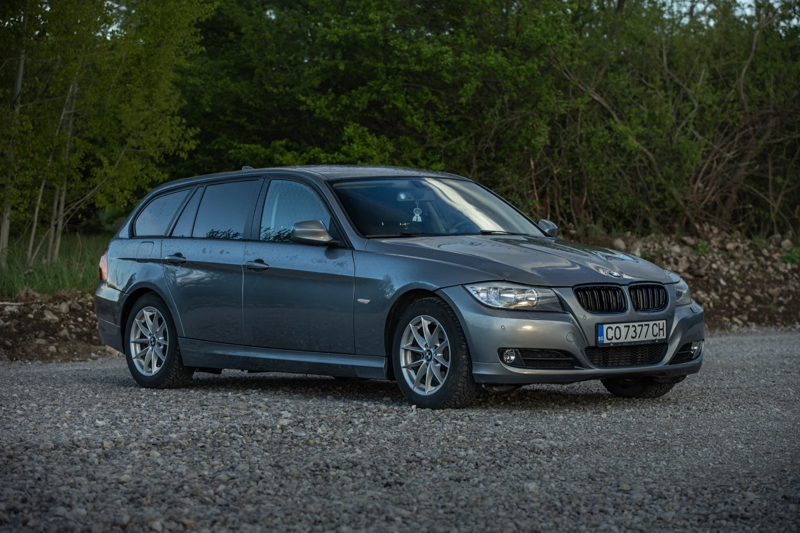 BMW 320, снимка 3 - Автомобили и джипове - 54568204