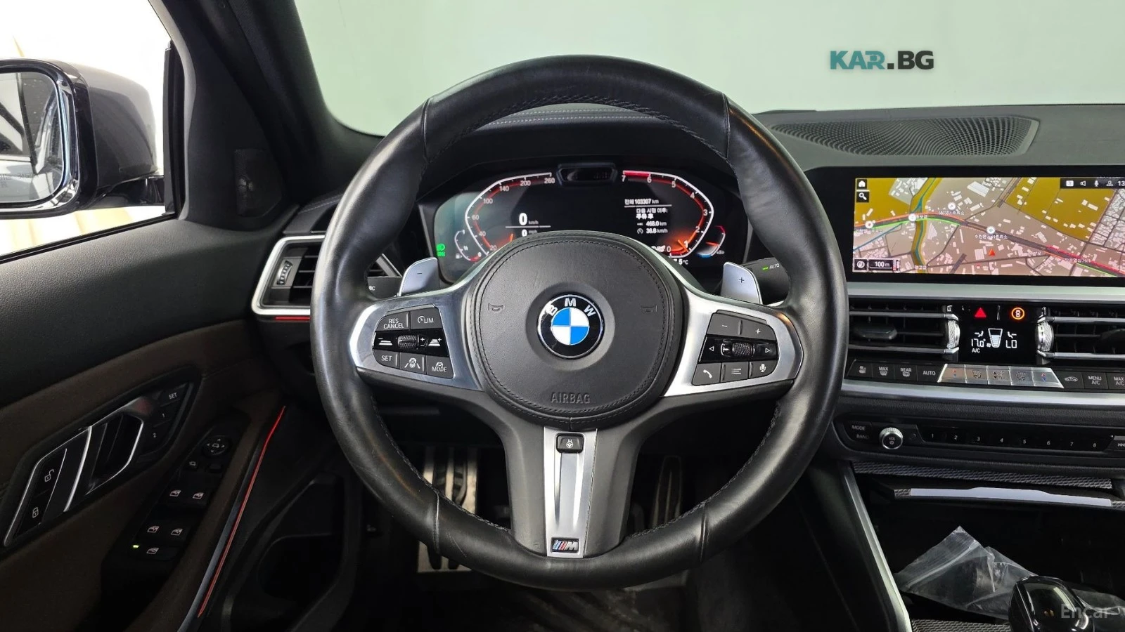 BMW 330 * M-SPORT* XDRIVE* ПОДГРЕВ* ОБДУХВАНЕ* 360* HUD* Ш, снимка 13 - Автомобили и джипове - 54998395