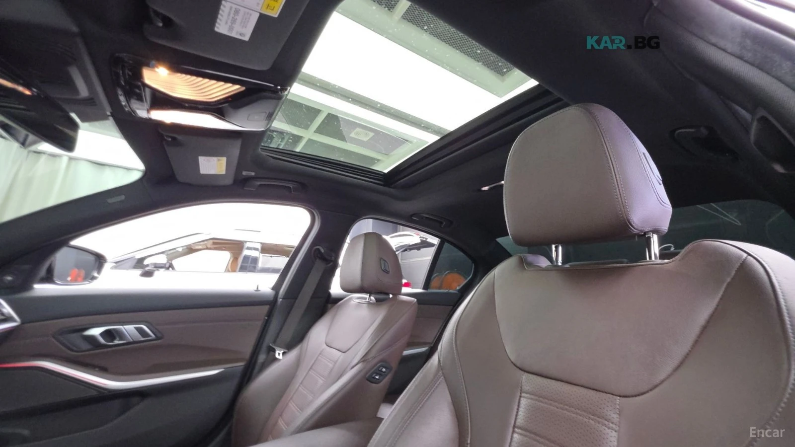 BMW 330 * M-SPORT* XDRIVE* ПОДГРЕВ* ОБДУХВАНЕ* 360* HUD* Ш, снимка 16 - Автомобили и джипове - 54998395