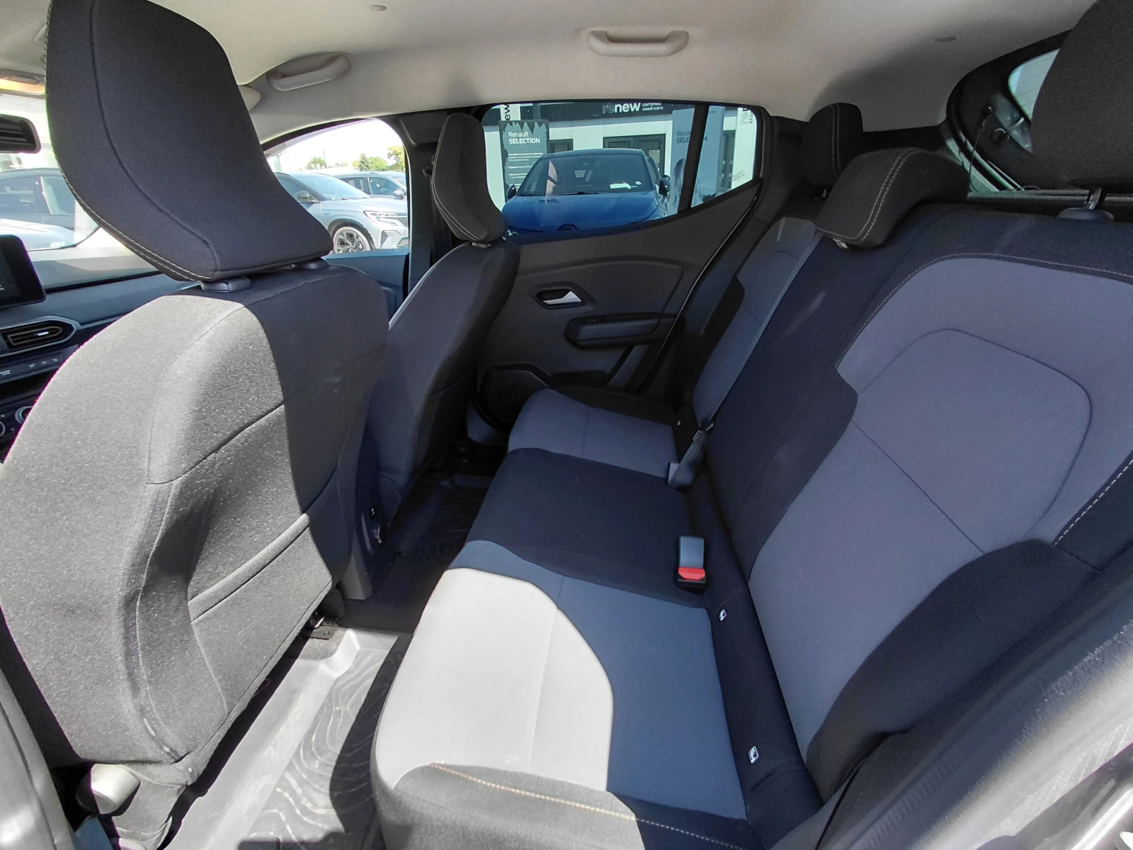 Dacia Sandero Extreme / 100к.с/Газ/Бензин, снимка 16 - Автомобили и джипове - 55216188