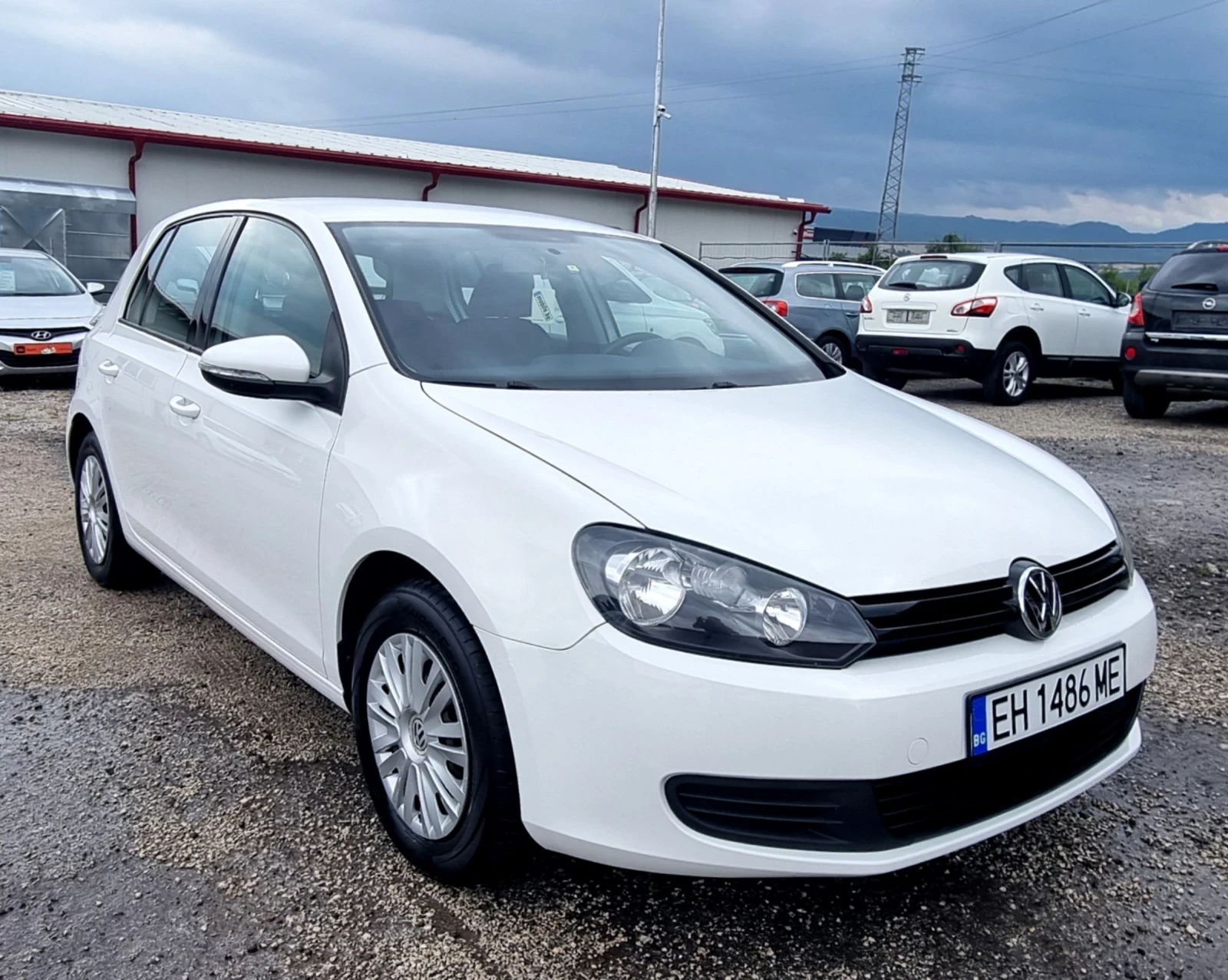 VW Golf 1.4i 80k.c., снимка 3 - Автомобили и джипове - 55378092