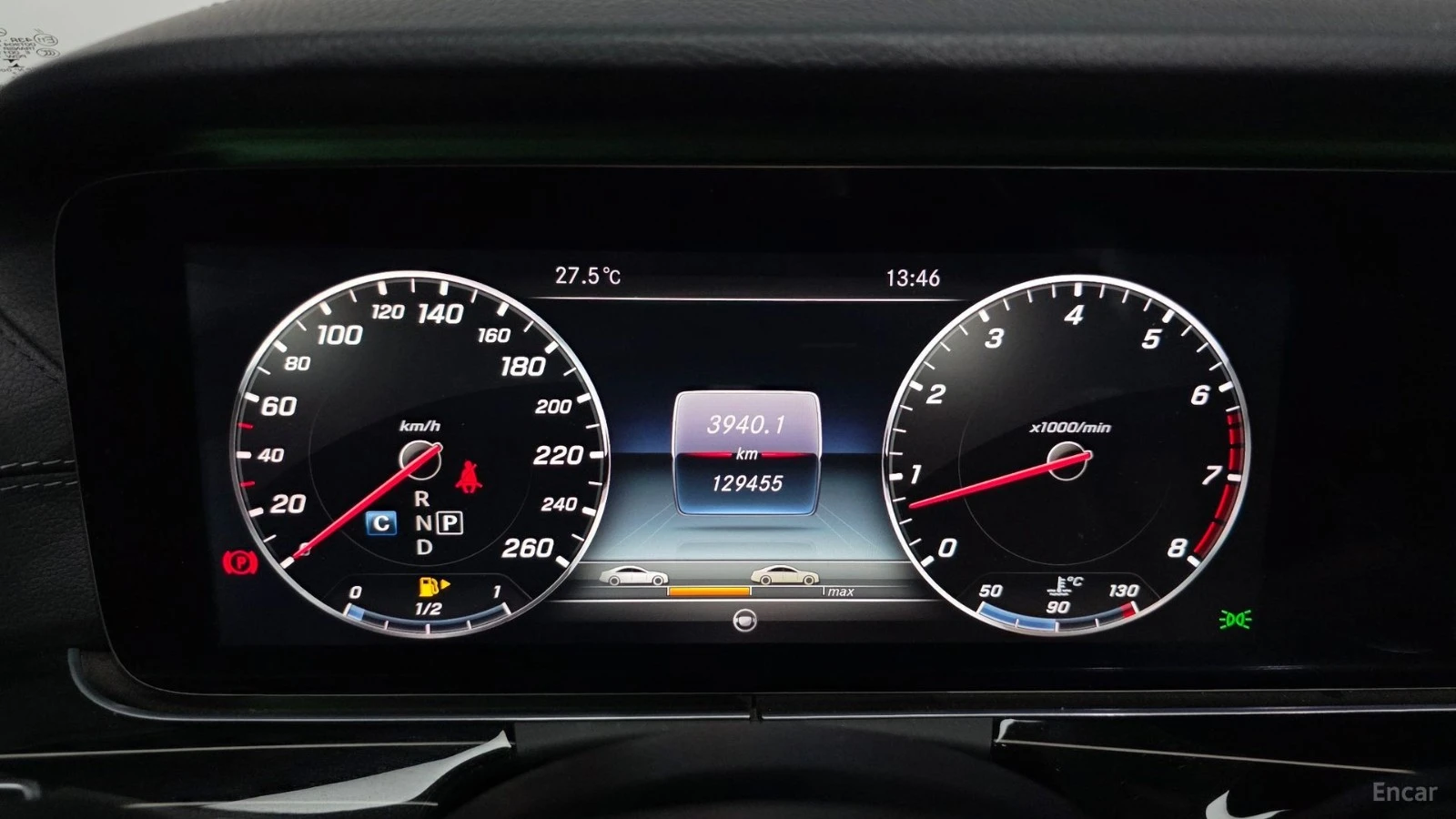 Mercedes-Benz E 400 4MATIC EXCLUSIVE* HUD* КОЖА* ОБДУХВ* НАВИ* ПАНО, снимка 6 - Автомобили и джипове - 55441679