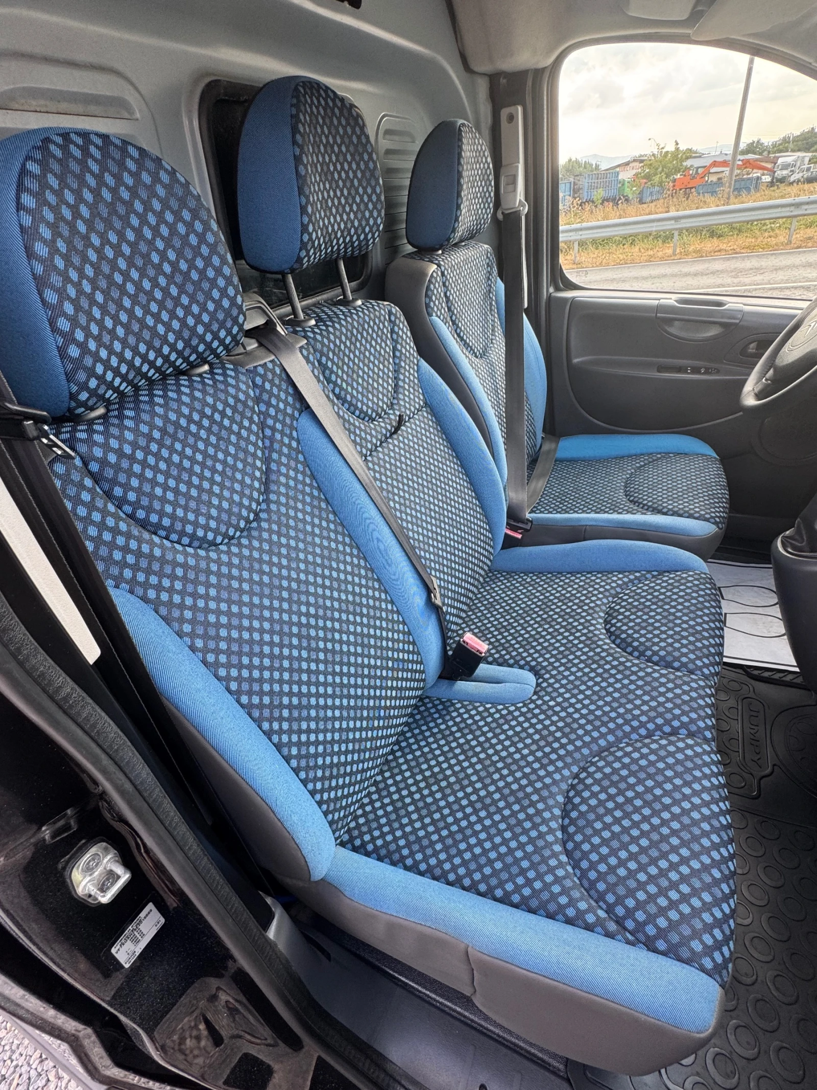 Citroen Jumpy 2.0HDI* 128кс* 2015г* Германия* Климатик* Макси* 6, снимка 16 - Автомобили и джипове - 55925611