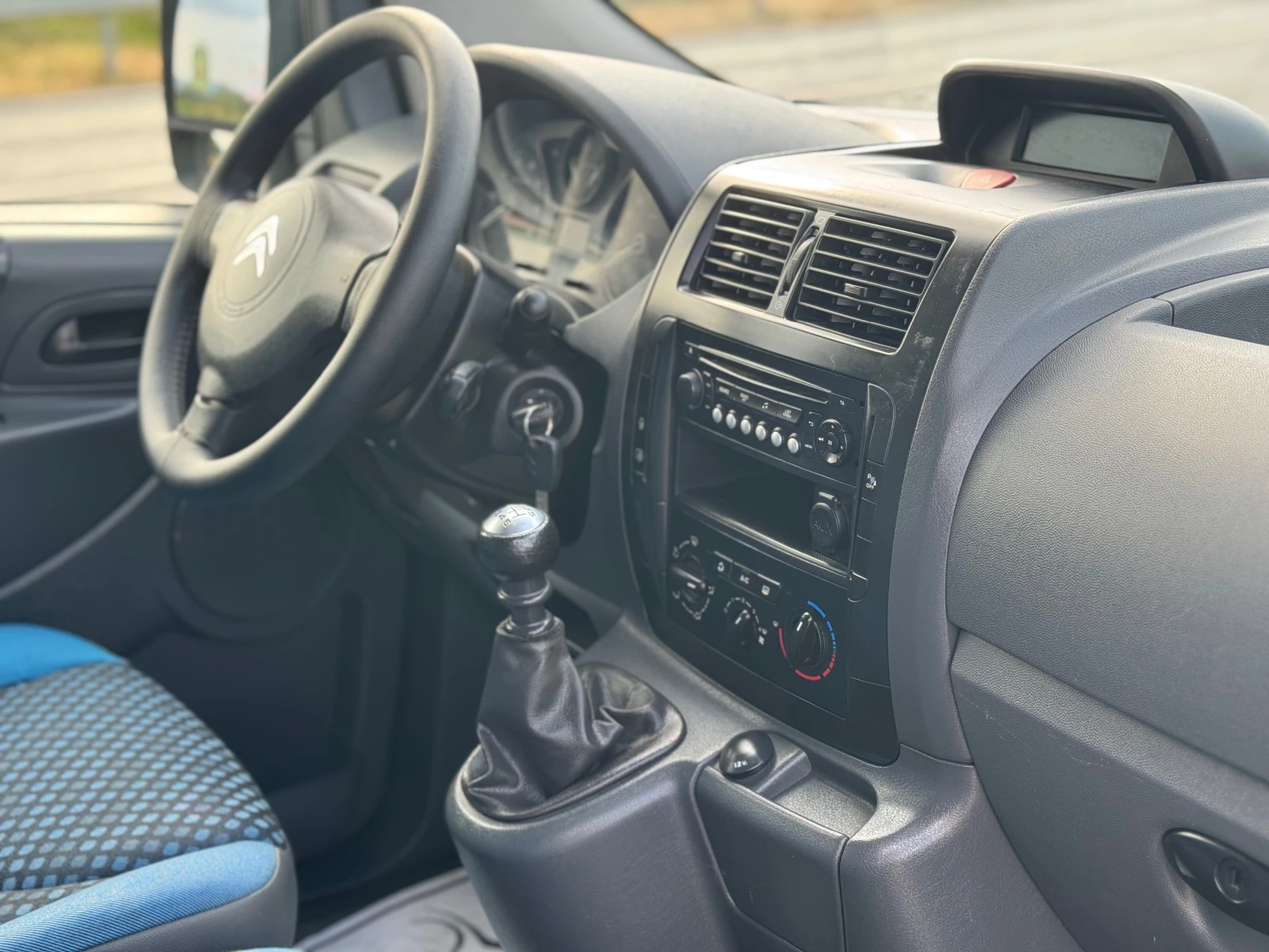 Citroen Jumpy 2.0HDI* 128кс* 2015г* Германия* Климатик* Макси* 6, снимка 15 - Автомобили и джипове - 55925611