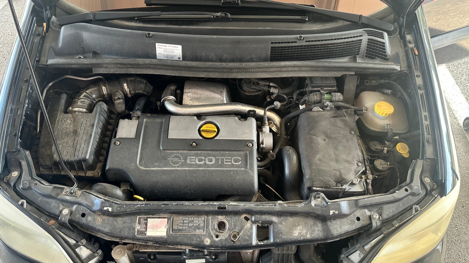 Opel Zafira, снимка 11 - Автомобили и джипове - 55952554