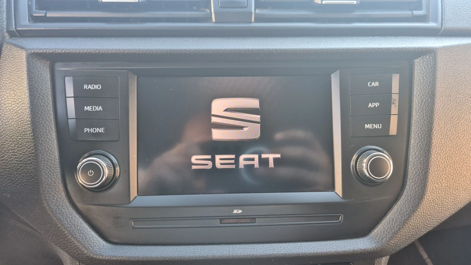 Seat Ibiza 113000km., снимка 15 - Автомобили и джипове - 56213847
